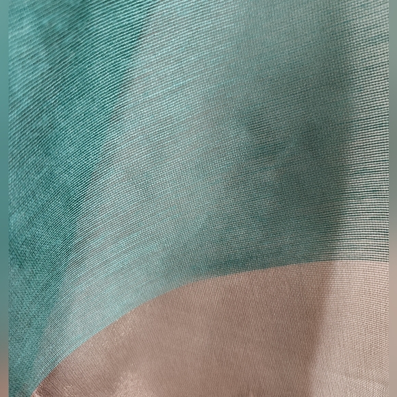 Silk scarf - Picture 3 of 3